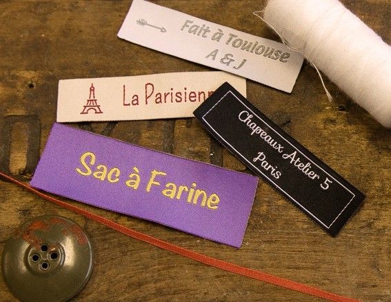 Étiquettes tissées Basic