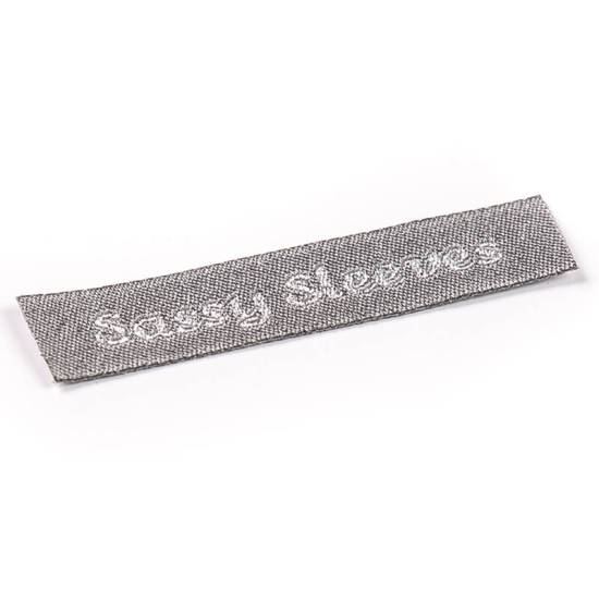 sassy sleeves woven label