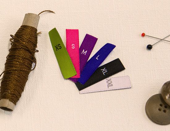 Étiquettes de taille et d'origine